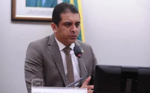Projeto amplia base de cálculo do repasse do Fundef a professores