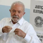 Lula é reeleito para o quarto mandato à Presidência da República
